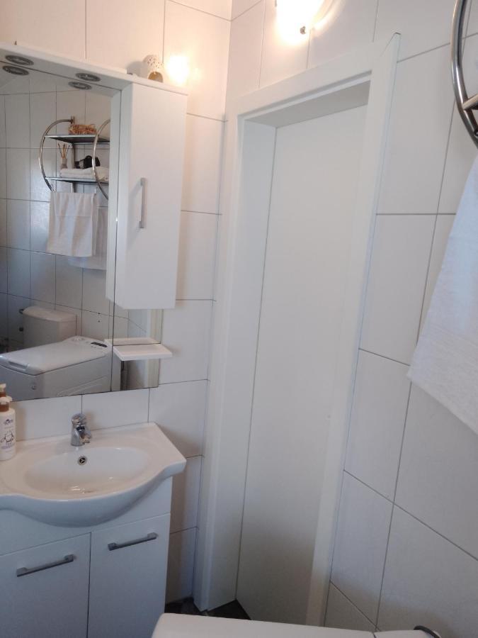 Abelia Sea View Apartment Pula Buitenkant foto