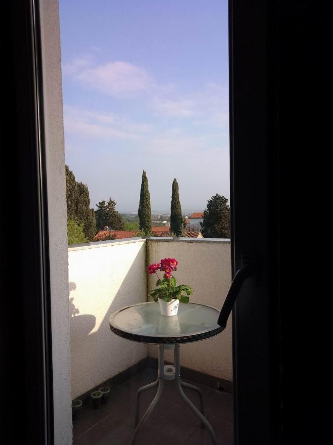 Abelia Sea View Apartment Pula Buitenkant foto