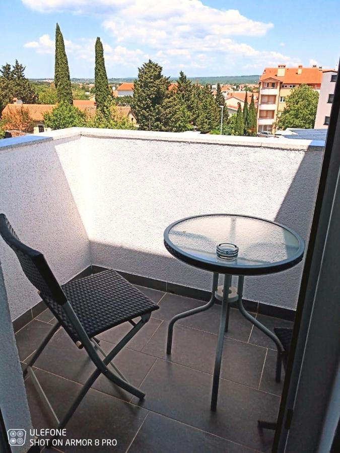 Abelia Sea View Apartment Pula Buitenkant foto